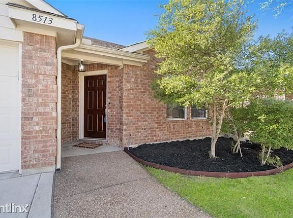 3rd image of 8513R Prairie Dawn Dr