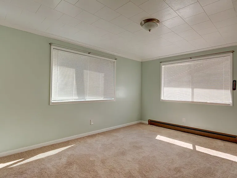 1677 NE 7th Ct — Photo 10