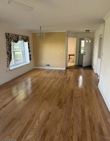 123 Winchester Way — Photo 4