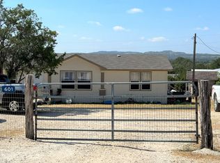 601 Walnut Way, Boerne, TX 78006