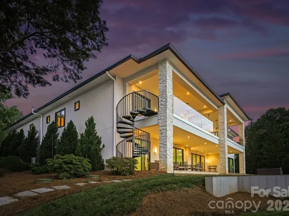 7272 Lynbrook Cir, Denver, NC 28037
