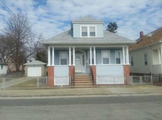 108 Daniel Ave, Providence, RI 02909