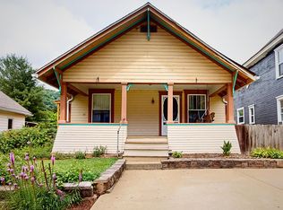 221 Meadow Ave, Mannington, WV 26582