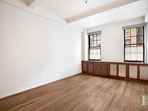 3rd image of 108 E 91st St APT 1B