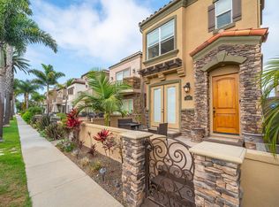 317 2nd St, Huntington Beach, CA 92648