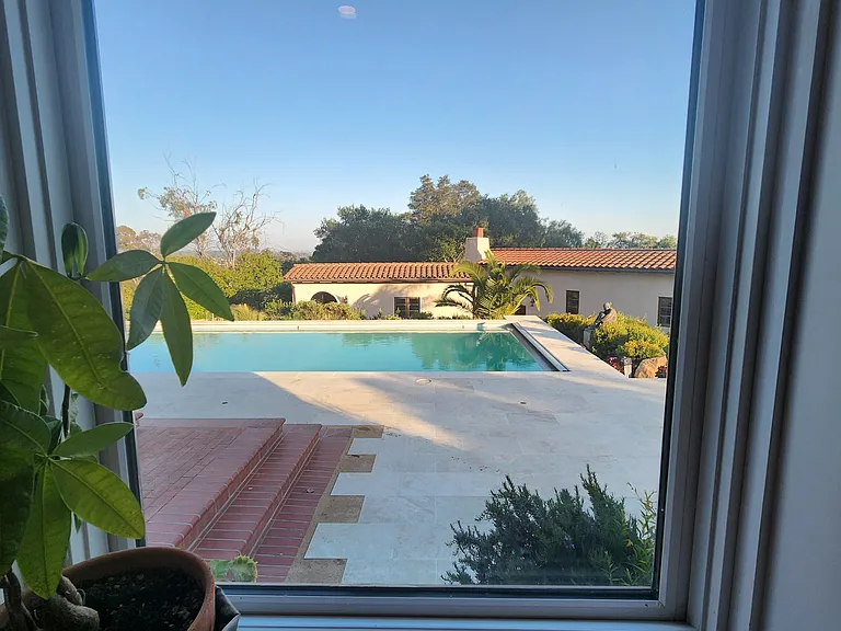 800 E Micheltorena St #B — Photo 9