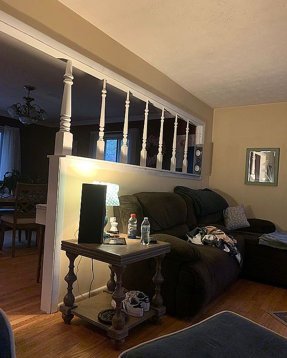 1st image of 508 Meadowlark Ln