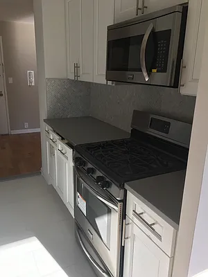 Rented by UES Management | media 20