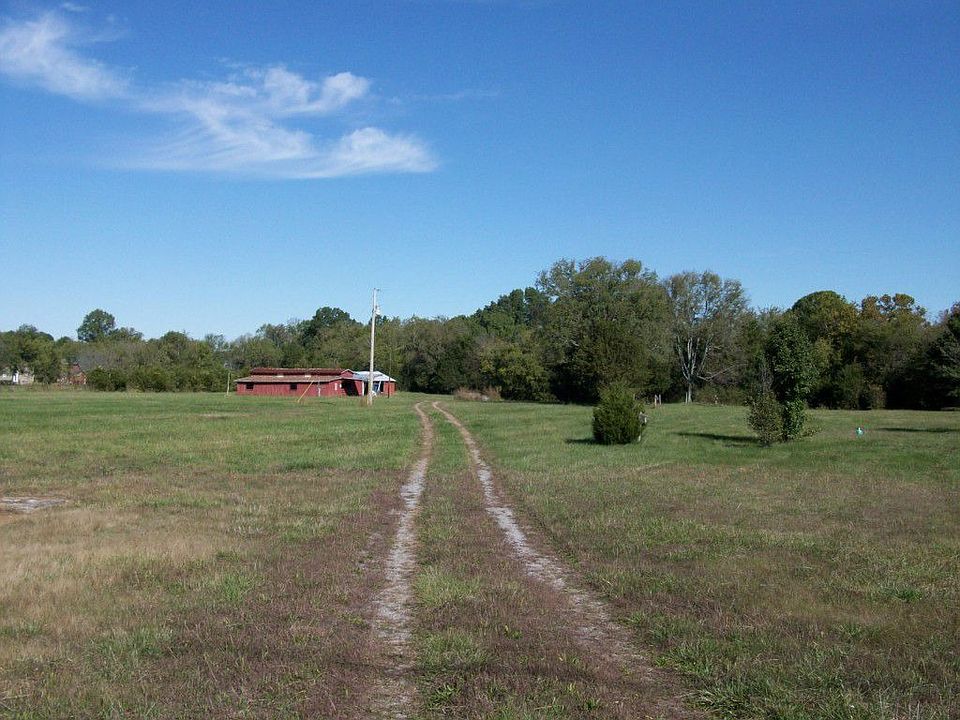 2nd image of 7004 Burnt Knob Rd