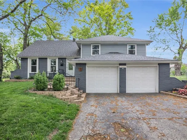 11206 W 50th St, Shawnee, KS 66203
