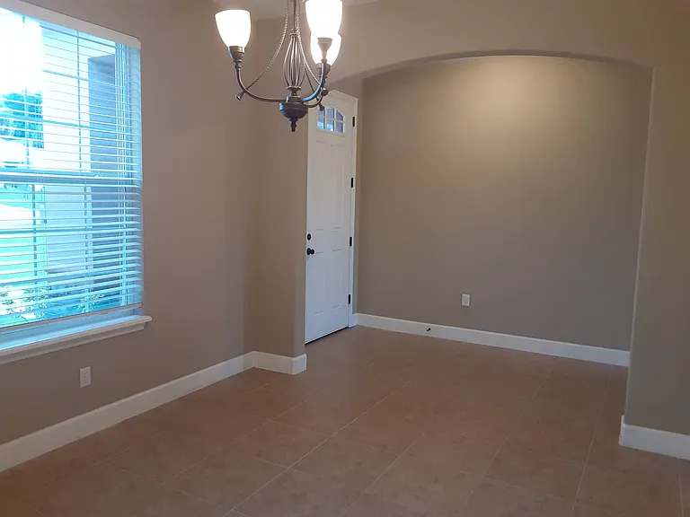 33848 Emerald Pond Loop — Photo 3