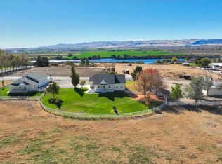 15990 Sandy Ridge Ct, Wilder, ID 83676