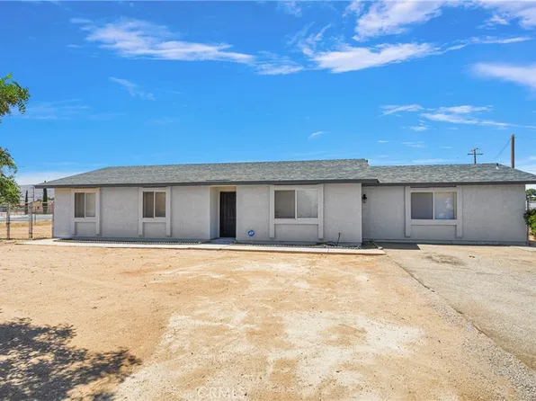21685 Hanaupah Rd, Apple Valley, CA 92308