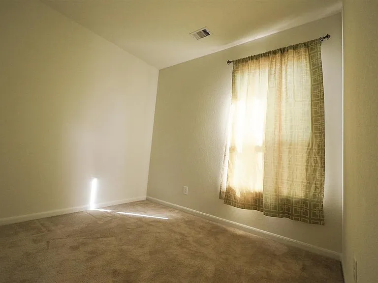 4426 S Vineyard Meadow Ln — Photo 15