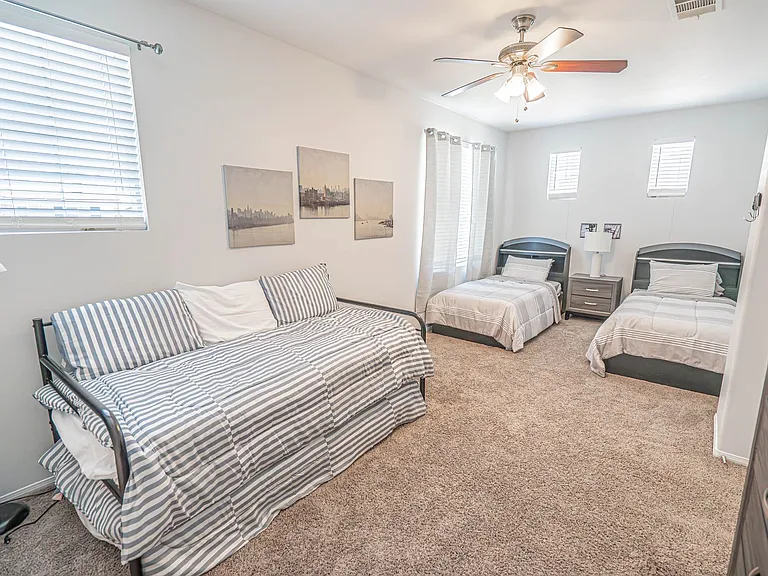 27505 Weeping Willow Dr — Photo 12