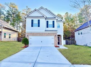 5753 Barrington Run, Union City, GA 30291
