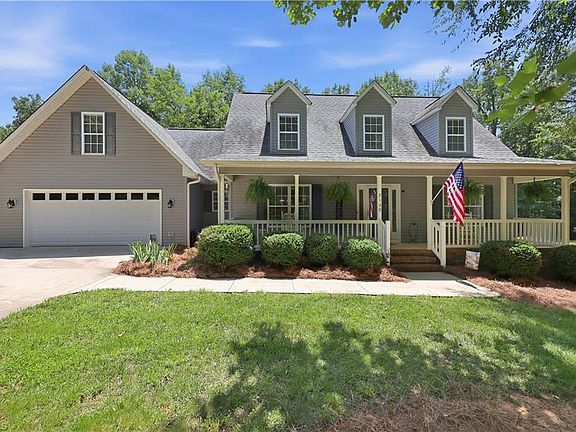 2nd image of 2130 Willow Oak Dr