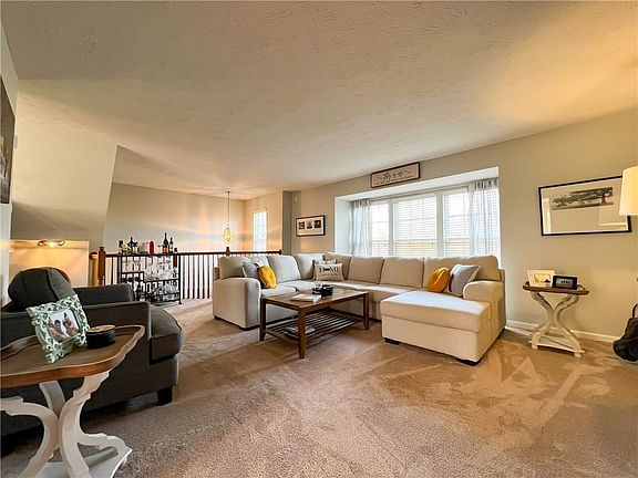 2nd image of 8805 Lost Valley Dr