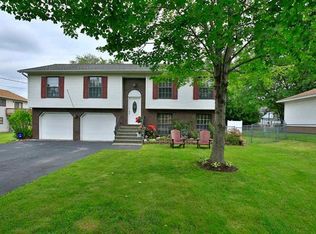 1418 Red Mill Rd, Rensselaer, NY 12144