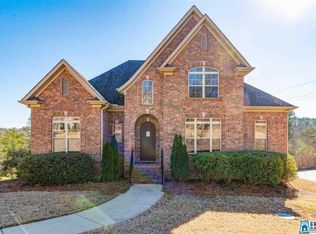 1059 Grand Oaks Dr, Bessemer, AL 35022