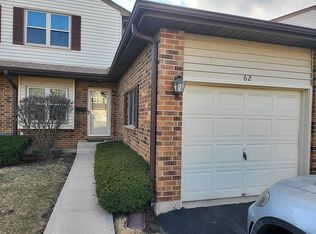 62 N Lambert Rd, Glen Ellyn, IL 60137