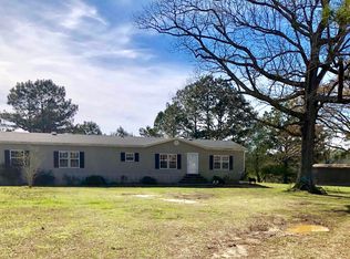 407 County Road 155, Stringer, MS 39481