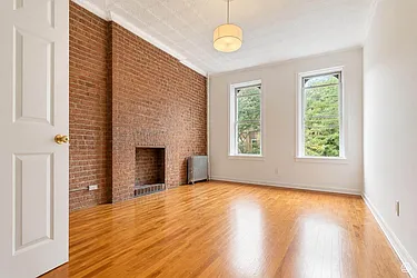179 Irving Avenue, #2R