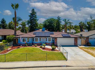 6116 Castlepoint St, Bakersfield, CA 93313