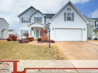 3912 Daffodil Ln, Champaign, IL