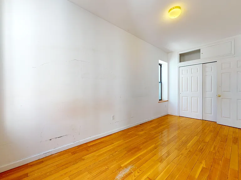 237 E 5th St #4 — Photo 11