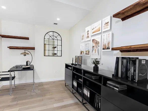 75 Wall Street image 15 of 35