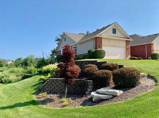 9996 Oakwood Ct, Saint John, IN 46373