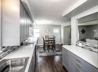 4832 Oxborough Ln, Bloomington, MN 55437