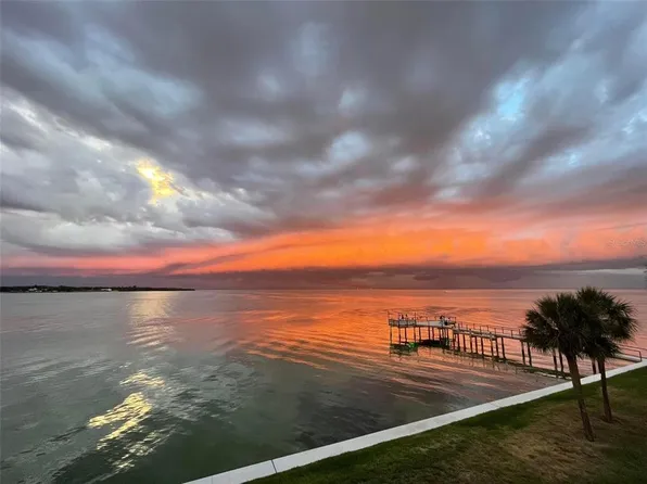 7500 Sunshine Skyway Ln S APT 206, Saint Petersburg, FL 33711