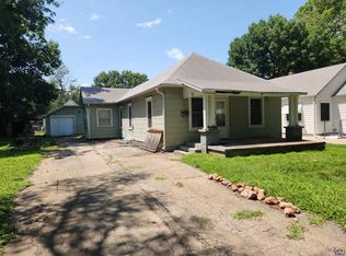 725 NE Sumner St, Topeka, KS 66616