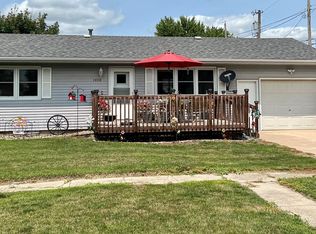 1408 10th Ave, Manson, IA 50563