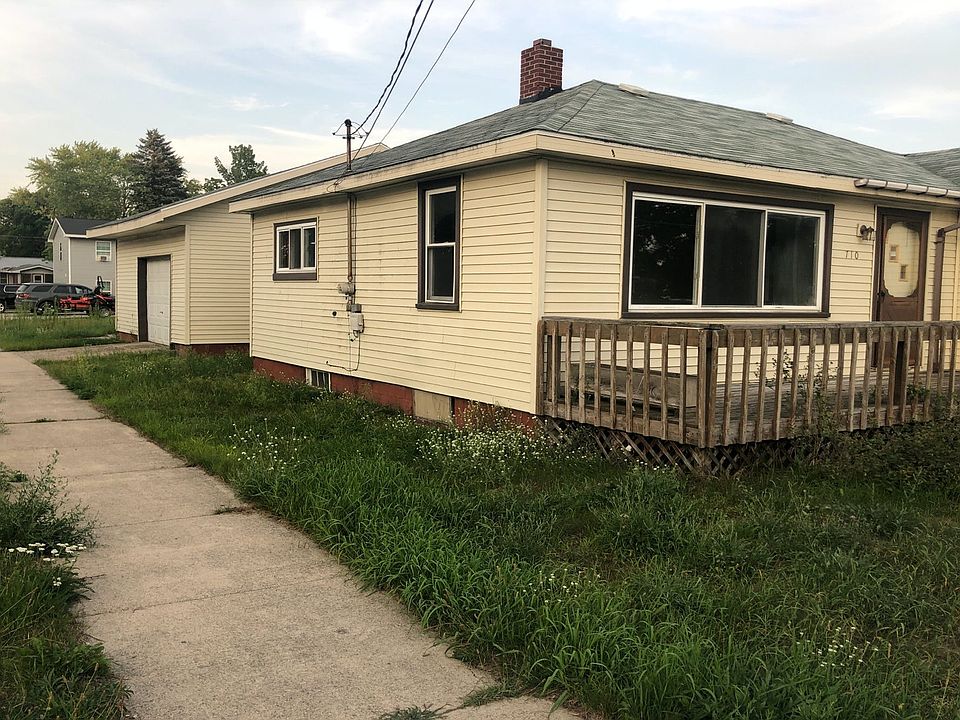 710 Park St, Grayling, MI 49738 Zillow