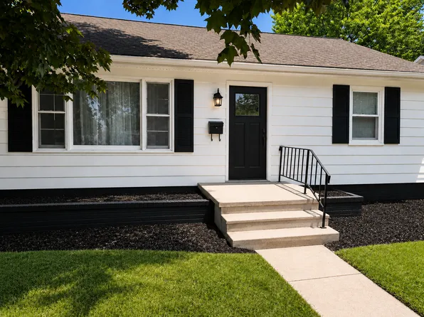11 Ludlam St, Hillsdale, MI