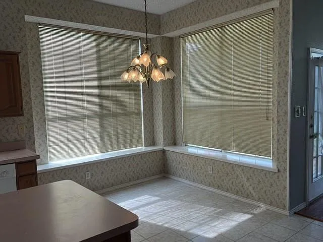 517 E Grubb Dr — Photo 9