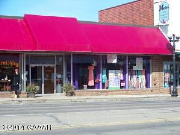 2nd image of 422 Broadway St