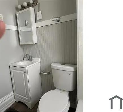 3 bed, 1200 sqft, $1,300 — Photo 4