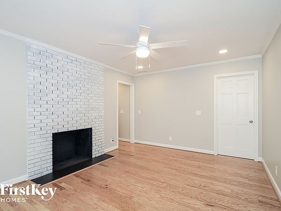 3rd image of 1516 Gracewood Dr