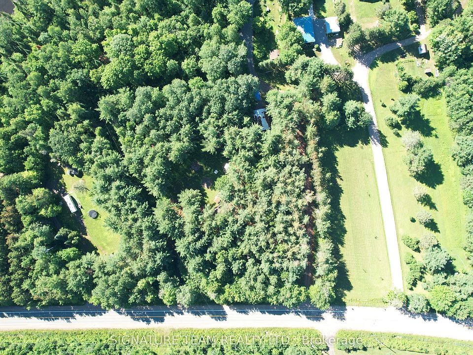 1st image of 4882 Round Lake Rd