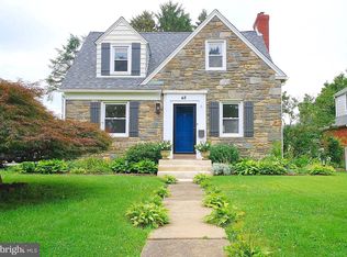 48 Providence Rd, Morton, PA 19070