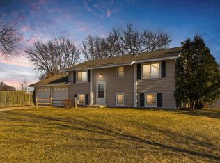 7881 80th St S, Cottage Grove, MN 55016