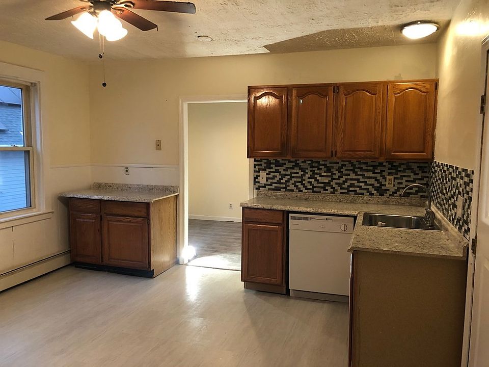 63 W Main St Ayer MA Zillow