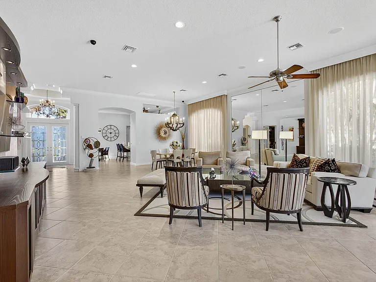 283 Porto Vecchio Way — Photo 20