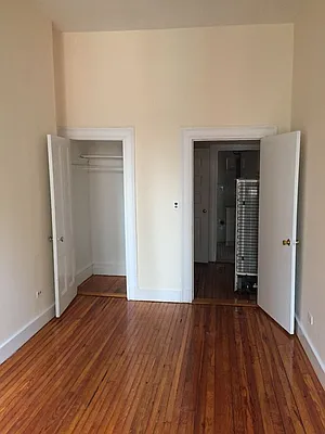 Rented by Area New York | media 7