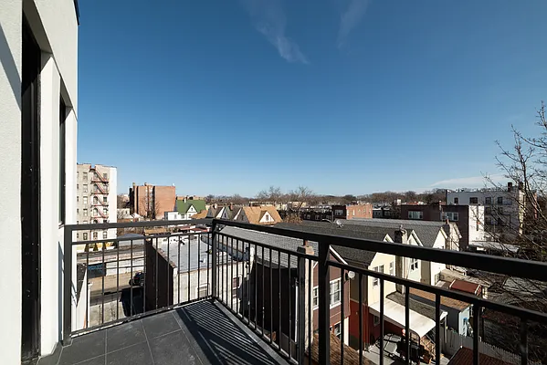 Rented by YHT Management Inc. | media 10