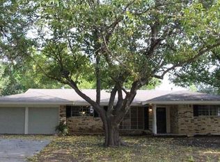 3716 Glenmont Dr, Fort Worth, TX 76133